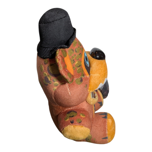 Five Nights at Freddy's - Twisted Ones Freddy Plushie Stuffed Animal - Picture 5 of 8